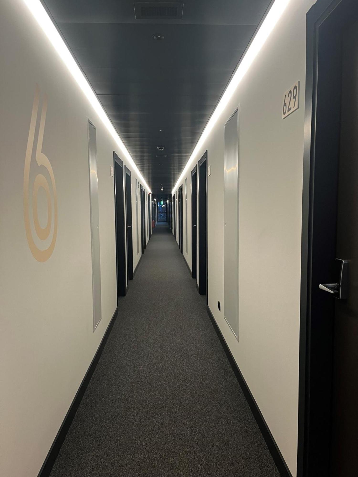 Ibis Budget Madrid Aeropuerto Zewnętrze zdjęcie
