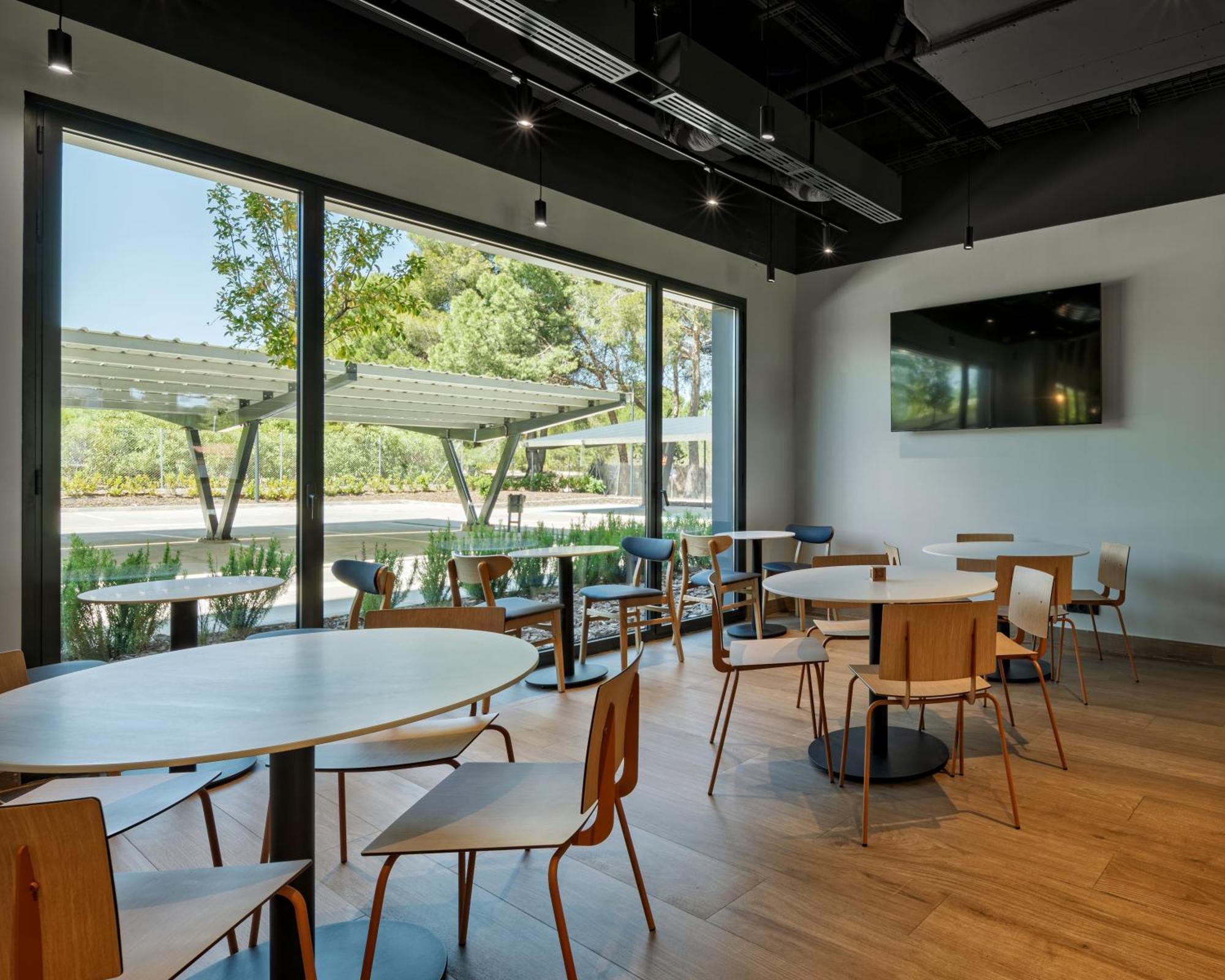 Ibis Budget Madrid Aeropuerto Zewnętrze zdjęcie