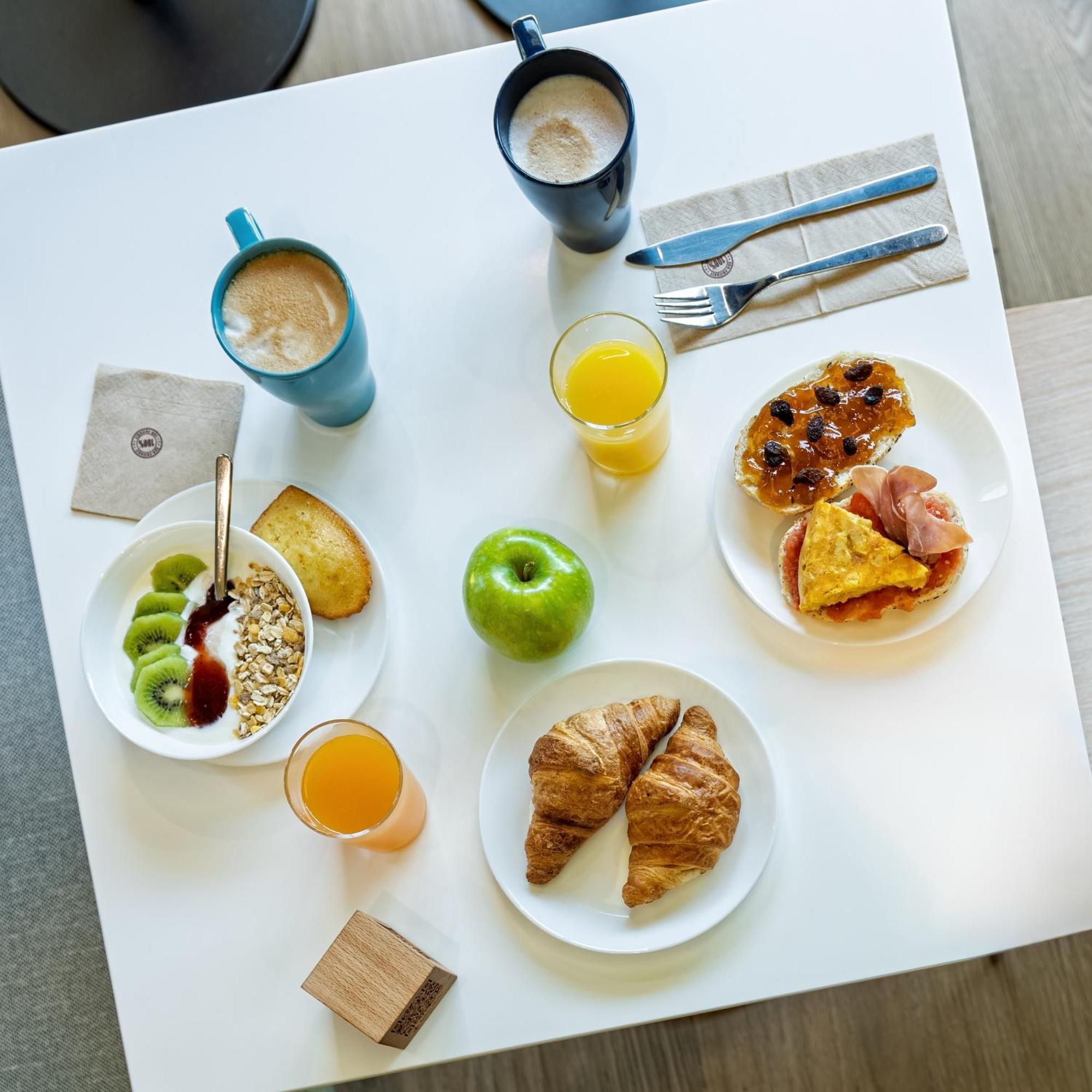 Ibis Budget Madrid Aeropuerto Zewnętrze zdjęcie
