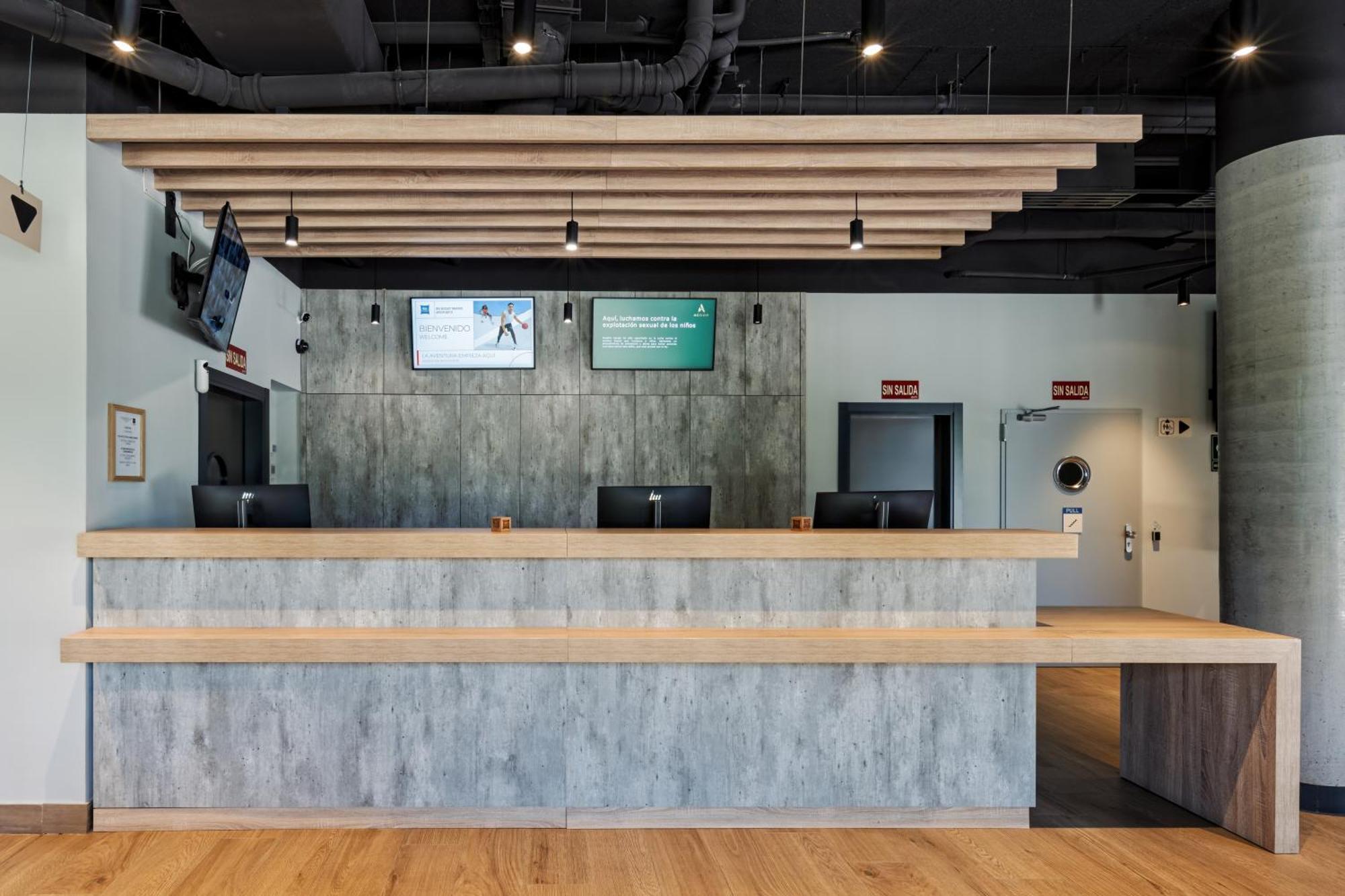 Ibis Budget Madrid Aeropuerto Zewnętrze zdjęcie