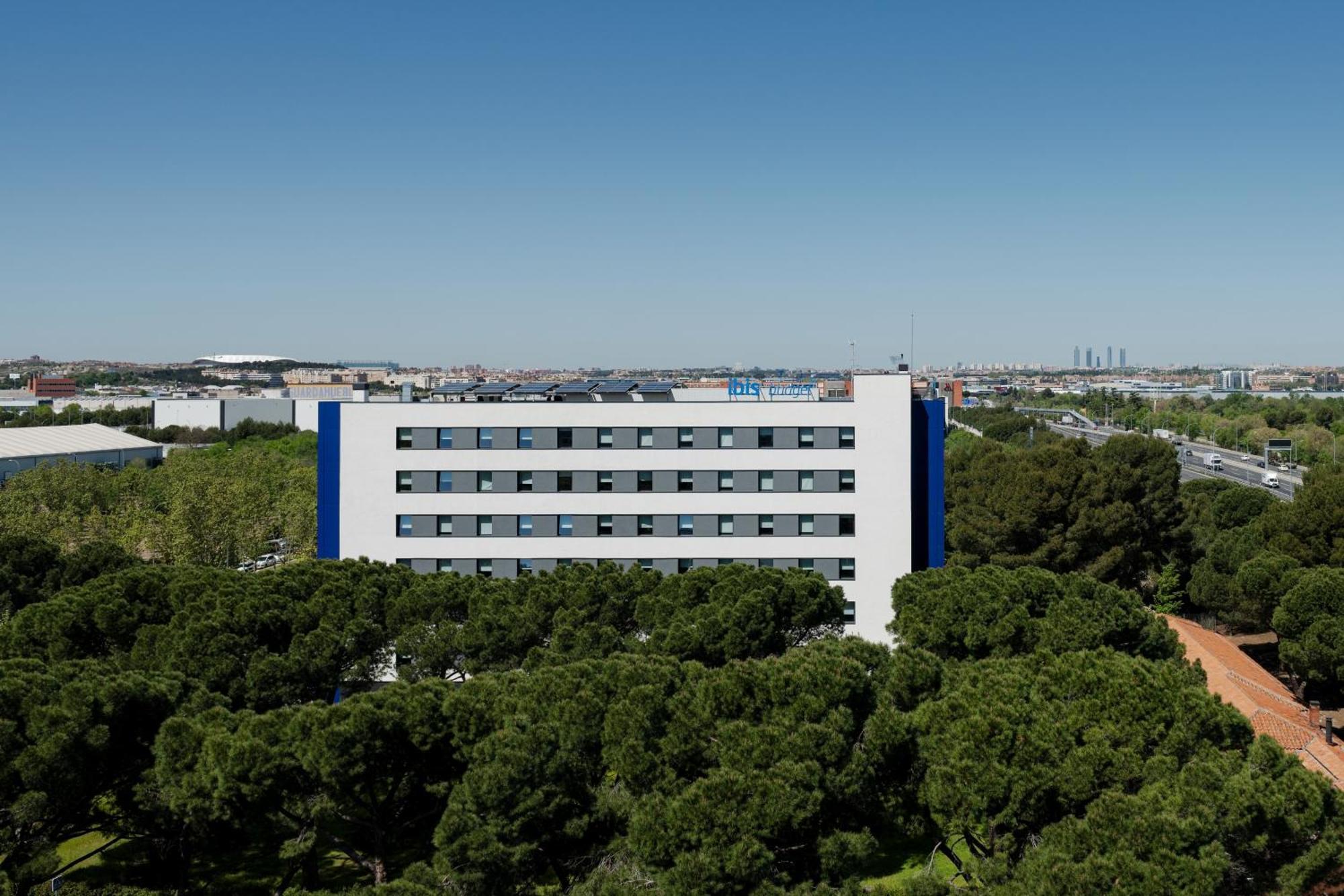 Ibis Budget Madrid Aeropuerto Zewnętrze zdjęcie